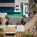 Villa Rojo *