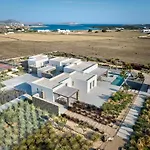Rojo Villa *