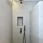 Villa Rojo Santa Maria (Paros)