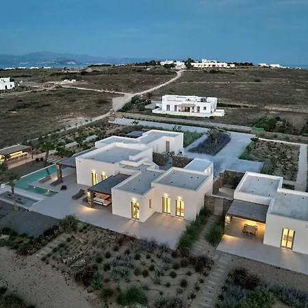 Rojo Villa Santa Maria (Paros)