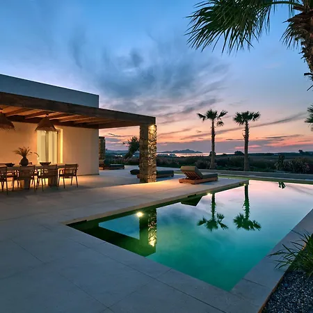 Villa Rojo *