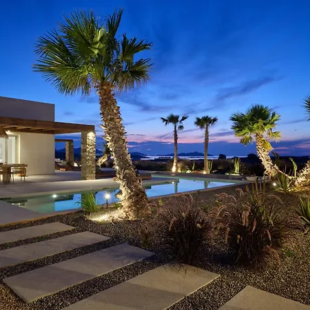 Rojo Villa Santa Maria (Paros)