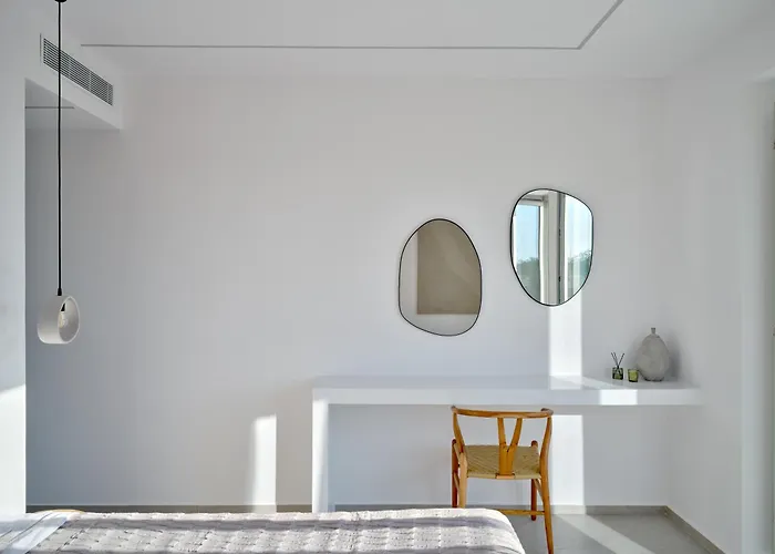 Rojo Villa Szánda María